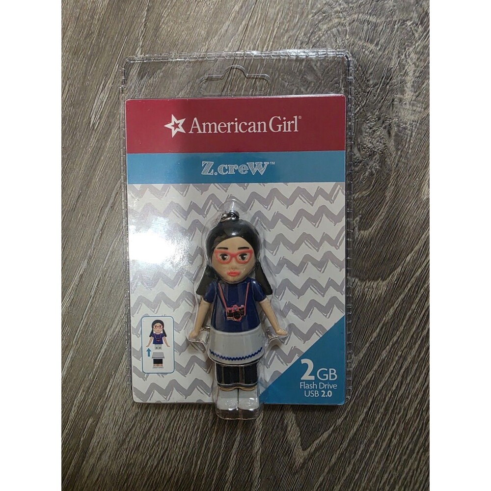 American Girl Doll 2 GB Flash Drive wit Key Chain Z.Crew USB 2.0 New